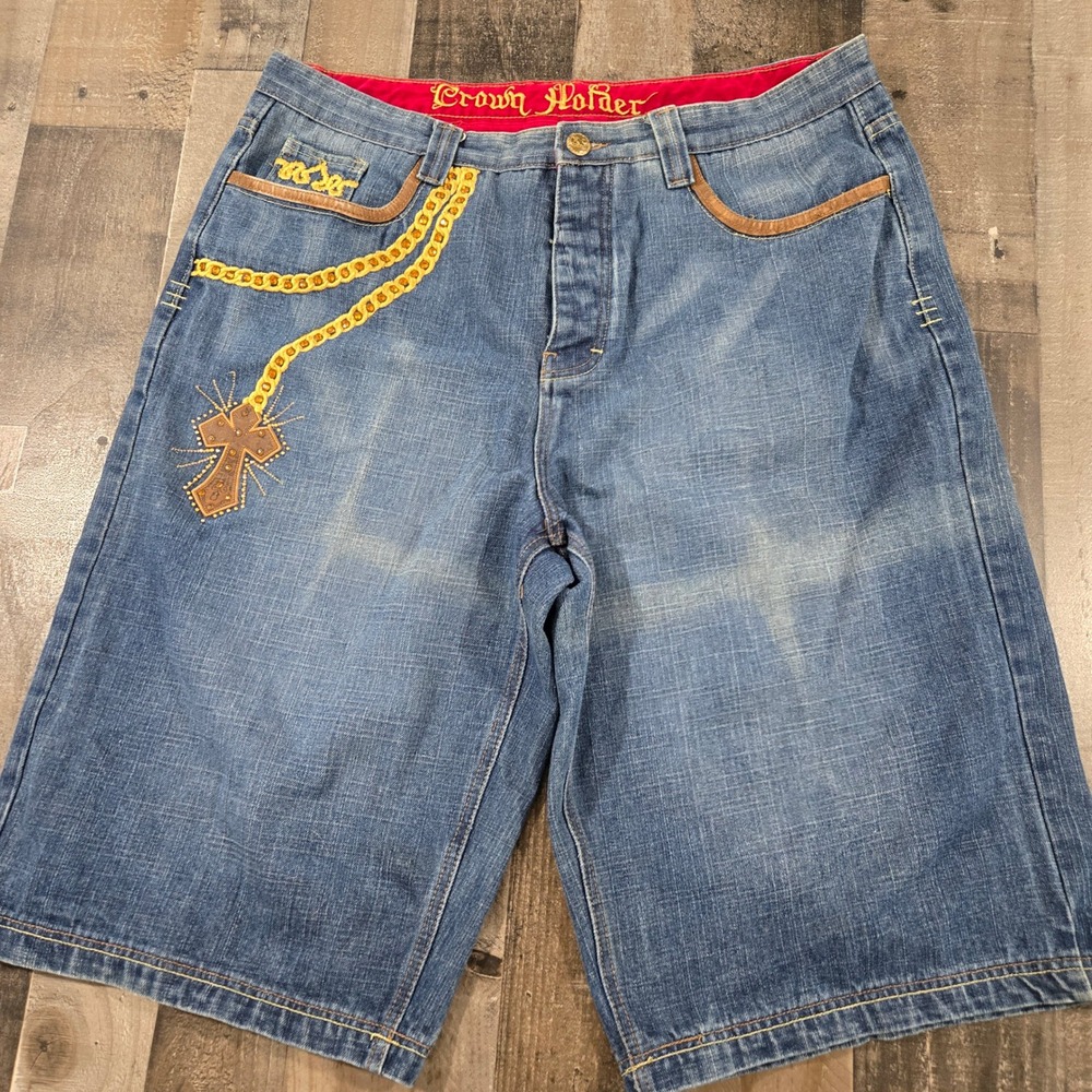 Crown Holder Vintage Y2K Baggy Denim Shorts Embroidered Rosary Crucifix Jorts 42